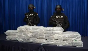 DNCD apresa en Jimaní dos narcotraficantes con 50 paquetes de coca procedente de Haití