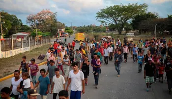 La caravana que preocupa a Trump no terminará en México. Algunos inmigrantes irán hasta la frontera de EE.UU.
