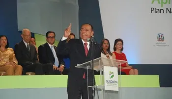 Cancelan cuatro por escándalo en graduación Plan Quisqueya Aprende Contigo