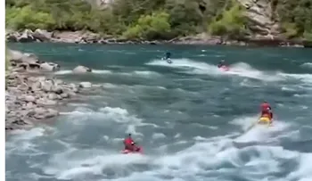 Sancionan a rusos por usar motos acuáticas en el río Futaleufú