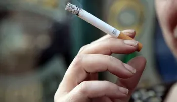 Hombres que fuman afectan calidad del semen de sus hijos