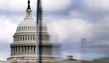 Congreso de EE.UU. evita cierre del Gobierno con fondos hasta diciembre