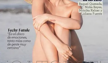 Hija de Tania Baez, Techy Fatule, se desnuda para revista
