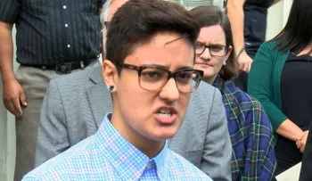 Arrestan a dreamer; argentina Daniela Vargas tras conferencia sobre inmigración