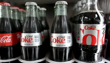 ¿Alguien bebe Coca-Cola Light? Las ventas se vienen abajo