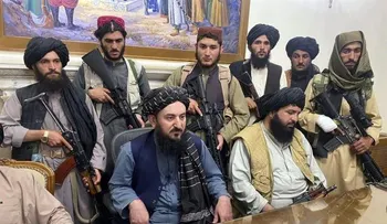 Los talibanes completan su Gobierno sin mujeres; en el futuro "nombrarán algunas..."
