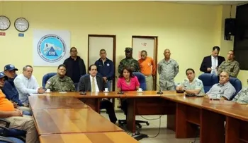 Montalvo visita el COE y la PN en operativo de seguimiento navideño 