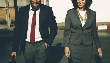 Los hombres son vistos como más brillantes, según los estereotipos implícitos