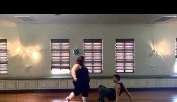 Le decían "gorda y asquerosa" y que nunca podría bailar, y le pone un "tapa boca"