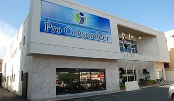 Pro Consumidor decomisa más de 25 mil productos vencidos