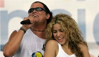 Shakira y Carlos Vives demando por supuesto plagio