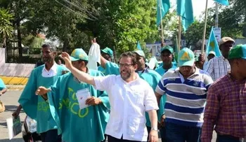 Guillermo Moreno recorre comunidades de San Cristóbal