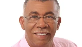Aquino Montero lanza precandidatura a senador por el PLD en Elías Piña