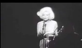 El vestido con que Marilyn felicitó a Kennedy, vendido por 4.8 millones