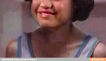 Selena Gómez y su foto esconde, porque demuestra que no es tan guapa como crees