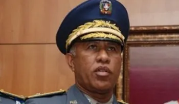 Reconocen 24 oficiales y alistados