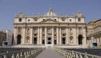 Vaticano dice palabras del papa sobre Trump "no son ataque personal"