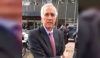 Sorprenden en plena calle a exalcalde de Bogotá que fue condenado por corrupción