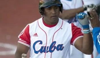 Cuba autoriza a sus peloteros a firmar con equipos en ligas extranjeras