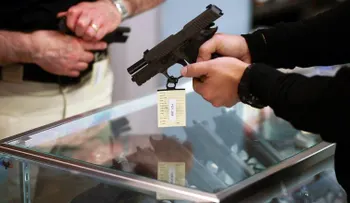 La venta de armas se disparó en el "viernes negro"