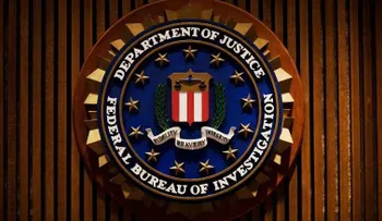 Mensajes de texto del FBI parecen mostrar que en 2016 se hablaba sobre un fiscal especial para Clinton