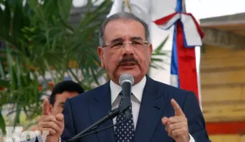 Danilo Medina llama abrazar el optimismo en el 2014