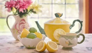 Un remedio sencillo y poderoso: agua tibia con limón en ayunas