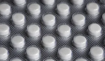 Prueban una píldora para el dolor menstrual para combatir el Alzheimer