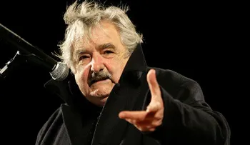Mujica: Fidel Castro "es hijo de los dramas de su tiempo"