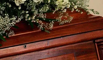 Acusan a funcionario en Puerto Rico de robarle a un muerto