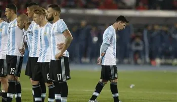 Argentinos piden a Messi que no se retire de la selección