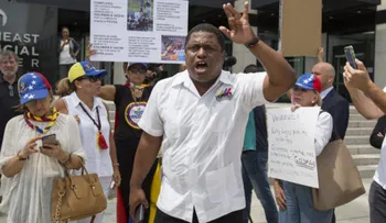 Exilio pide expulsar a embajadores de Maduro