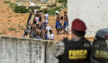 Un grupo de presos con COVID-19 huye por un túnel de una cárcel de Brasil