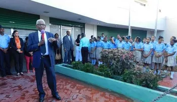 Estudiantes y el Concejo de Regidores Los Alcarrizos celebran día Duarte