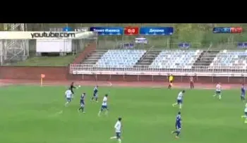 Este portero marca un gol que ni él mismo se esperaba