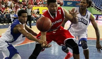 Titanes vencen a Leones y Metros se colocan 3-0