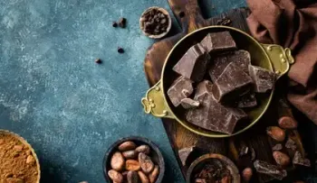 Nutricionista recomienda consumir pescados, nueces, chocolate, verduras, y tomar té verde, para combatir el estrés en confinamiento