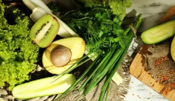 10 alimentos verdes que curan enfermedades