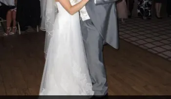 "El hedor de la traición": la descripción de este vestido de boda provoca furor en la Red 