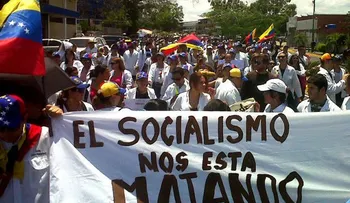 Se agudiza la crisis en Venzuela, tras anuncio de Nicolás Maduro de convocar la Constituyente 
