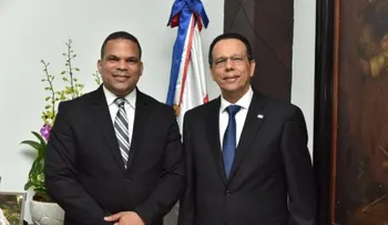 Ministro de Educación llama a docentes y estudiantes sumarse a campaña para racionalizar el agua 