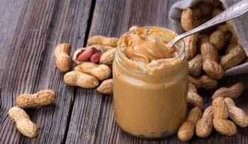 ¿Es saludable comer mantequilla de maní?