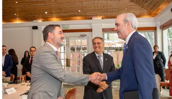 Abinader sostiene encuentro con empresarios costarricenses