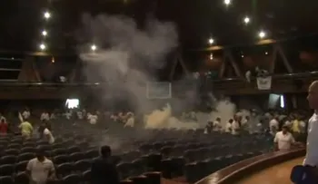 FALPO acusa al Gobierno de lanzar bombas lacrimógenas en Aula Magna de la UASD