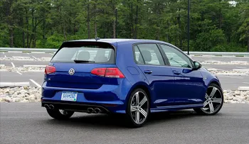 Acciones de Volkswagen se desploman por engaño a reguladores de emisión de gases en EE.UU.