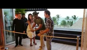 En la Villa de Romeo Santos