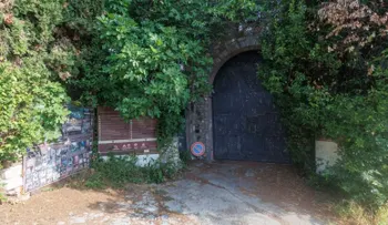 Falso anfiteatro griego en Italia engañó a turistas durante años; su creador fue encarcelado