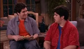 Josh Peck, de 'Drake & Josh', conducirá el programa de postres engañosos 'Sweet Deceit' en HBO Max