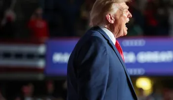 Estadounidenses que se mudaron a Sudamérica comparten su visión sobre las elecciones intermedias