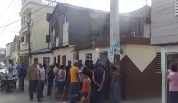 Matan a un joven durante enfrentamiento entre bandas en Santiago